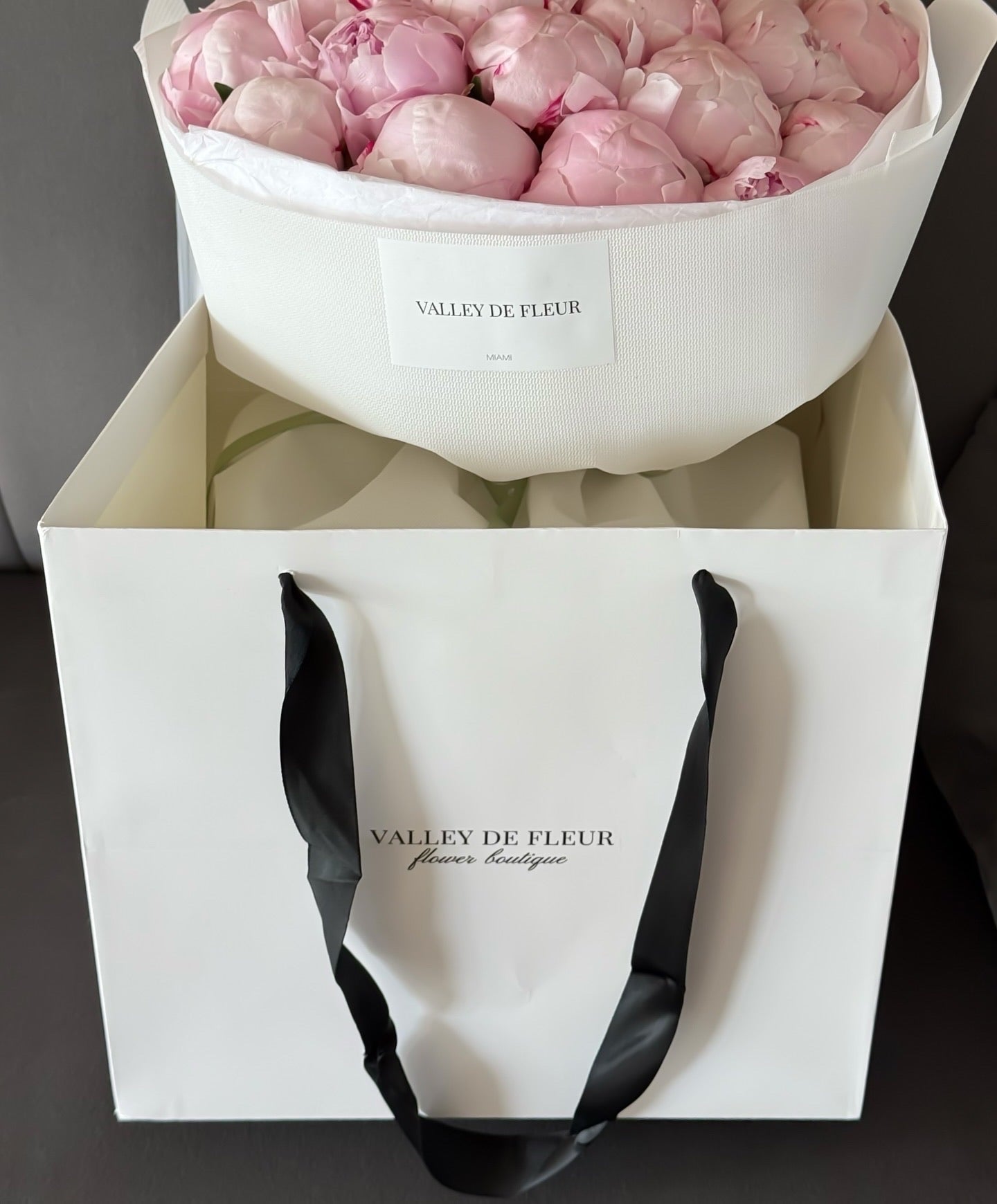 #114 Light pink peonies (20stems)