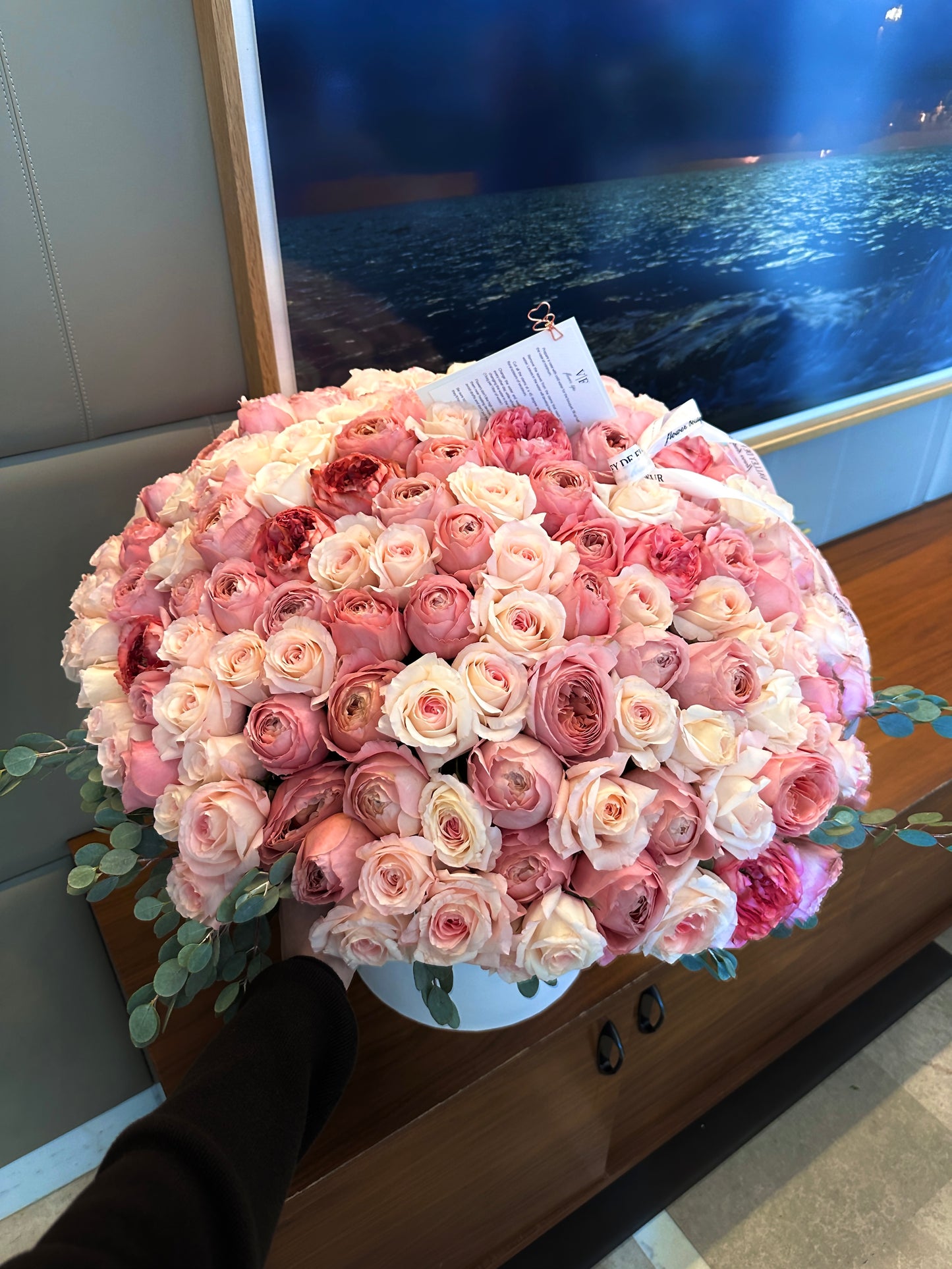 Rose Royal – XL Garden Rose Arrangement