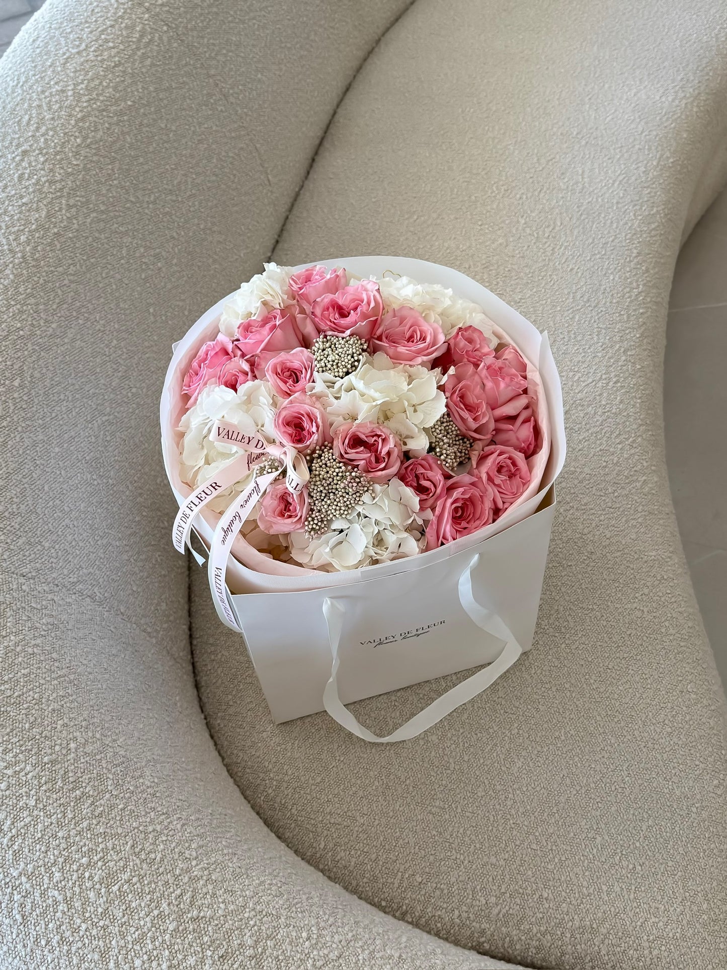 #72 Blush Garden – Hydrangeas & Garden Roses
