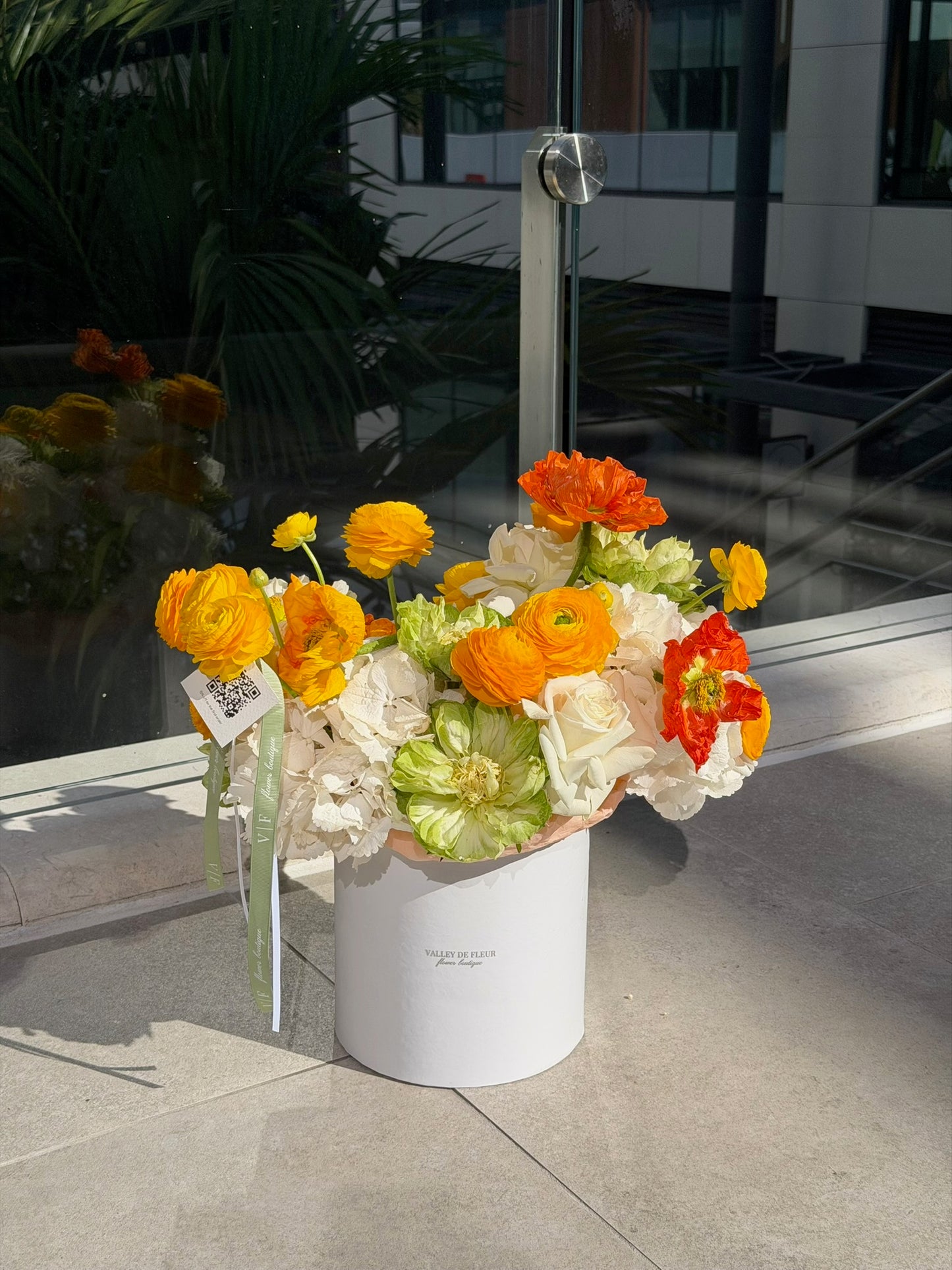 Dopamine - Colorful Birthday Flower Bouquet