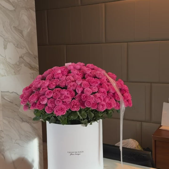 Spray Pink Roses Birthday Flower Arrangement
