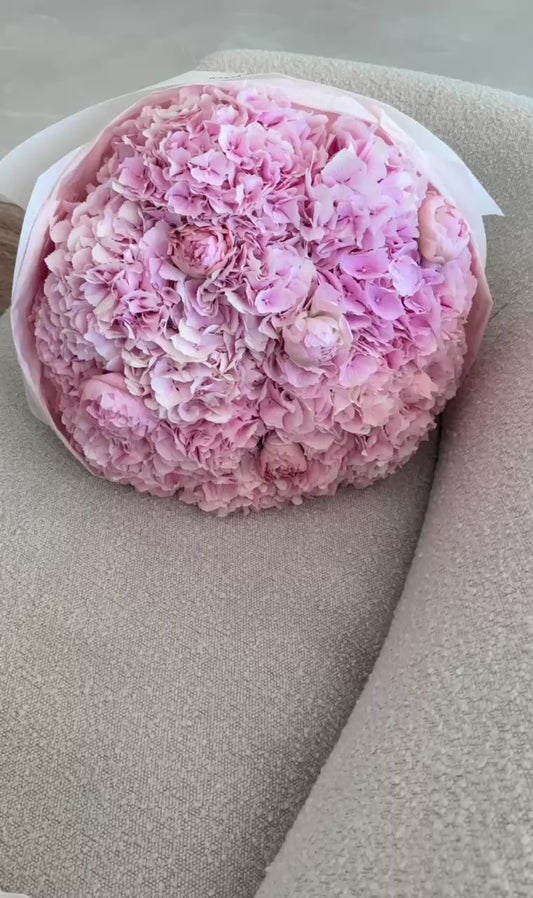 #113 Soft Pink Garden