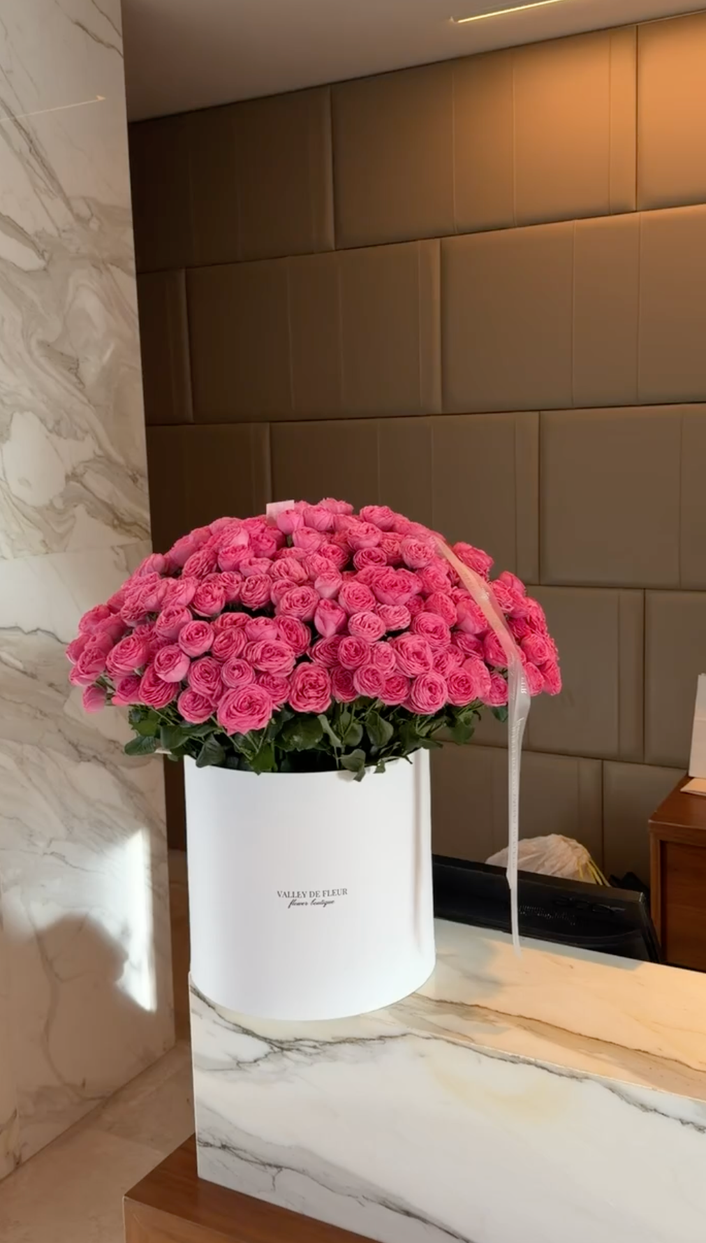 Elegant spray pink roses birthday flower arrangement in a white luxury flower box